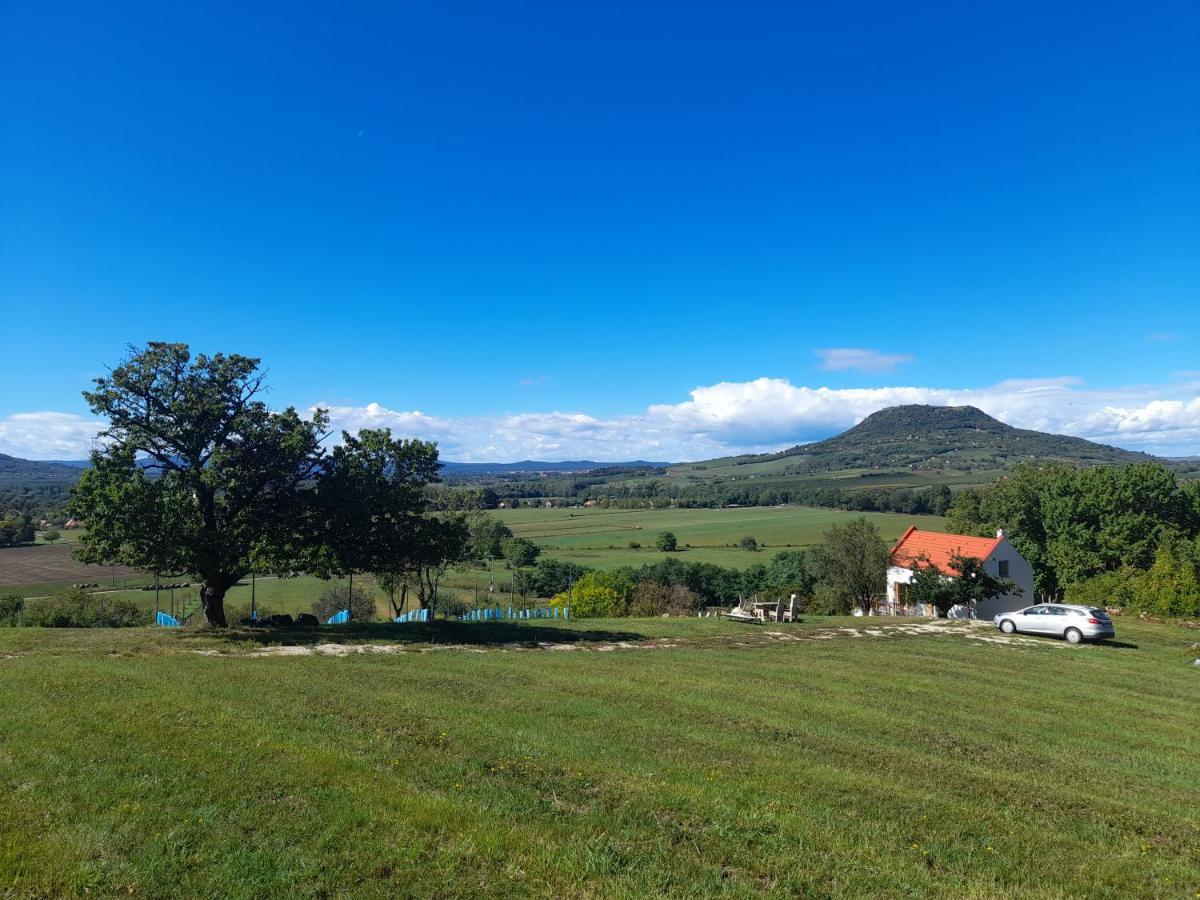 Baloveon Birtok Kaptalantoti Bagian luar foto