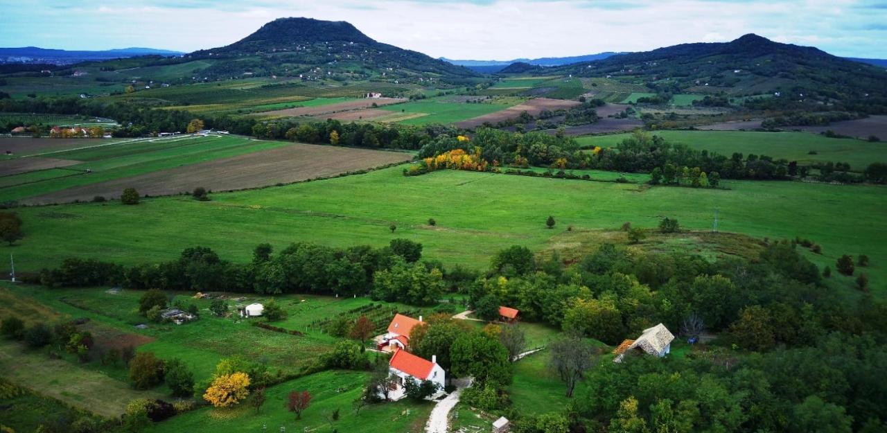 Baloveon Birtok Kaptalantoti Bagian luar foto