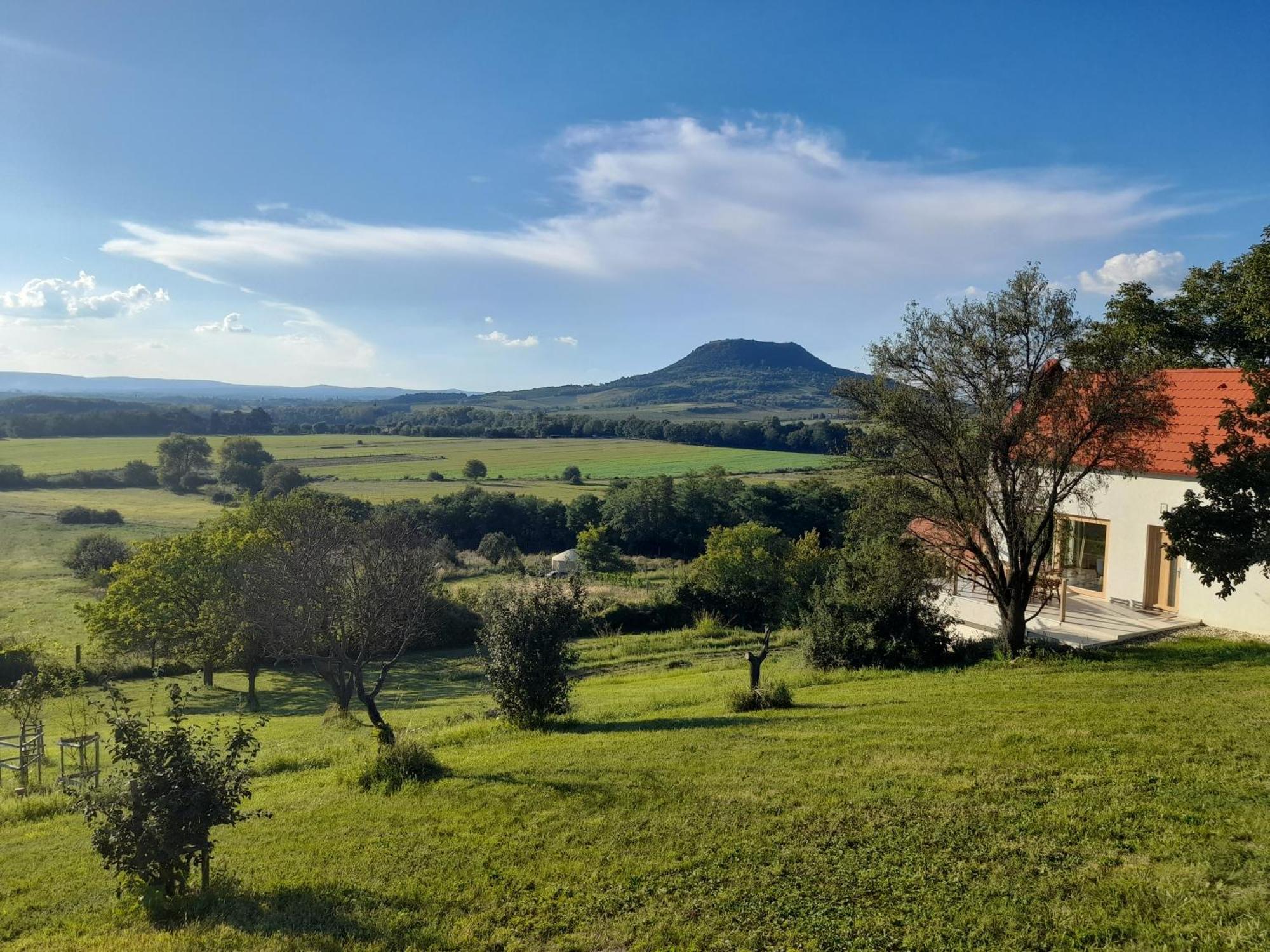 Baloveon Birtok Kaptalantoti Bagian luar foto