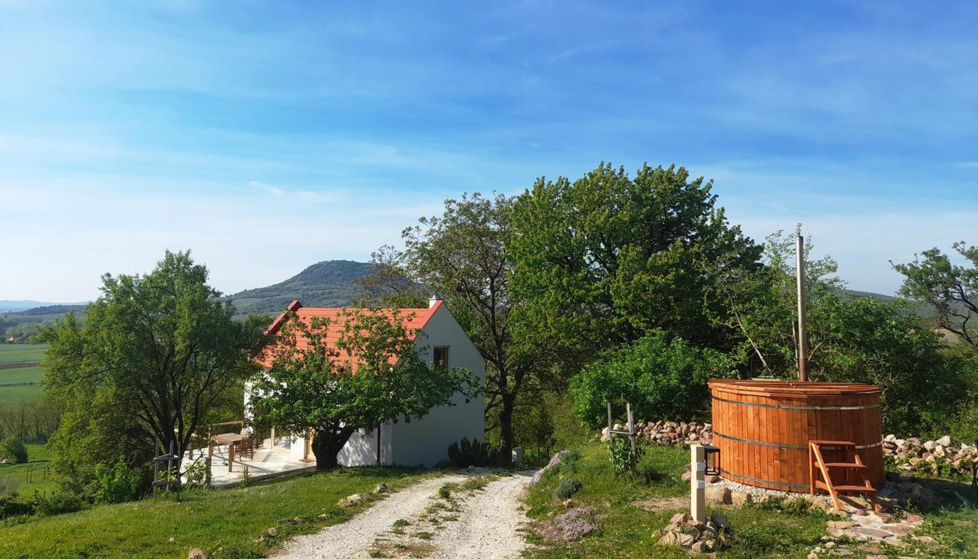 Baloveon Birtok Kaptalantoti Bagian luar foto